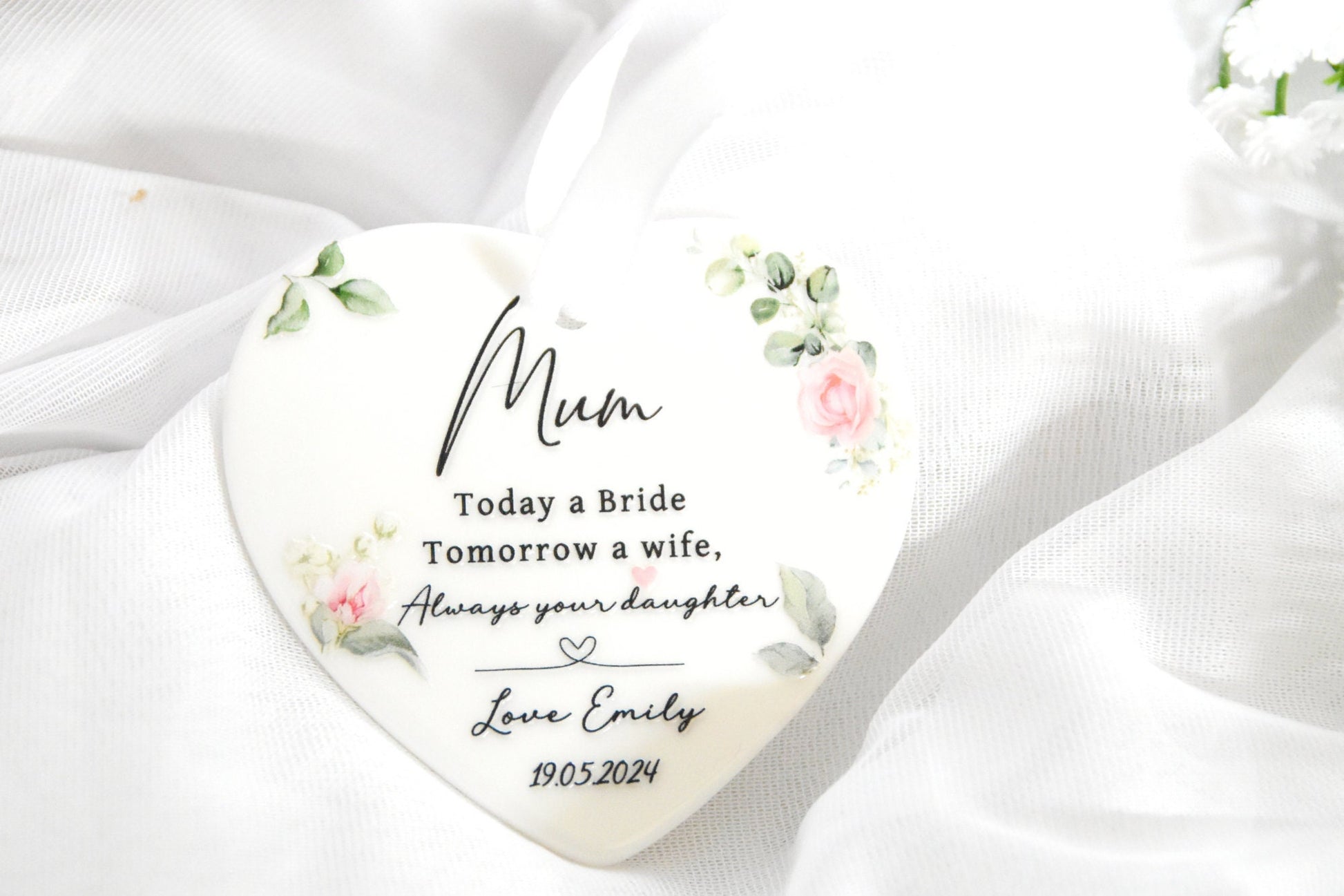 mother of the bride gift, heart ornament for my mum on wedding day